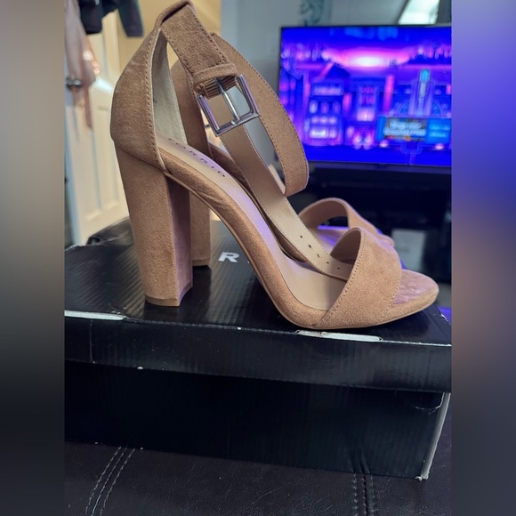 Torrid Two Strap Tapered Heel Sandal WW - Picture 4 of 6